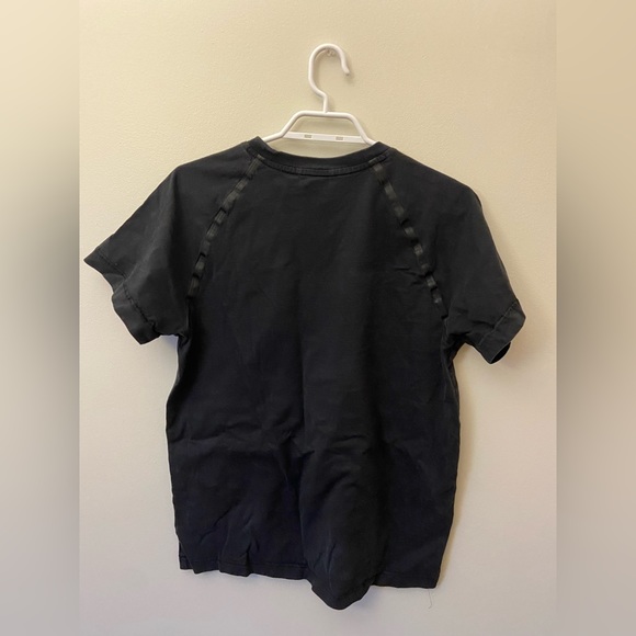 Adidas Originals NMD Short Sleeve T shirt Men’s - Picture 3 of 4